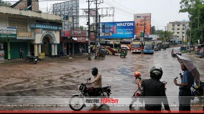 ধর্মঘটের কারণে যানবাহন চলাচল বন্ধ রয়েছে