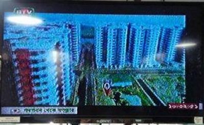 প্রধানমন্ত্রীর প্রকল্প উদ্বোধনের সরাসরি সম্প্রচারে বিঘ্ন ঘটলে সরকারের উন্নয়ন কর্মকাণ্ডের স্টক ফুটেজ দেখানোর চেষ্টা করা হয়।