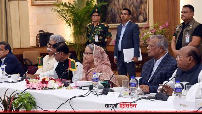 গণভবনে সংলাপ বৈঠকে আওয়ামী লীগের সভাপতি, প্রধানমন্ত্রী শেখ হাসিনা