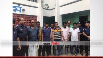 ধামরাই থানায় আটক ভুয়া ডিবি পুলিশ 