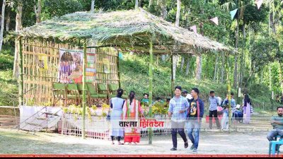মৌলভীবাজারে খাসিয়া নৃ-গোষ্ঠীর বর্ষ বিদায় উৎসব অনুষ্ঠিত