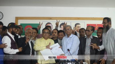 খালেদা জিয়ার মনোনয়ন চিঠি দিয়ে বিএনপির আনুষ্ঠানিতা শুরু  