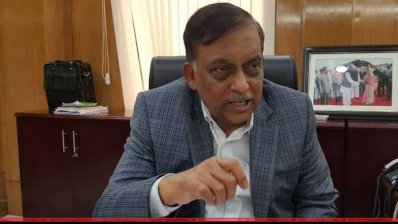 স্বরাষ্ট্রমন্ত্রী আসাদুজ্জামান খাঁন কামাল