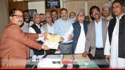 চট্টগ্রামে একযোগে মনোনয়নপত্র জমা দিলেন নৌকার পাঁচ প্রার্থী