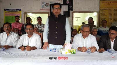 বক্তব্য রাখছেন কাজী নাবিল আহমেদ