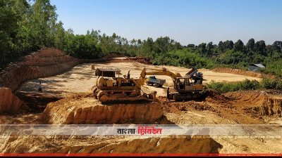 বান্দরবানে পাহাড় ধ্বংস করে বোতল ফ্যাক্টরি স্থাপনের কাজ চলছে