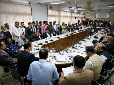 মনোনয়নপত্র যাচাই-বাছাই