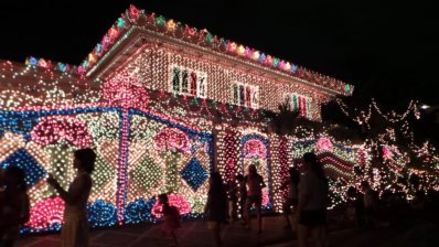 দেশে দেশে বড়দিনের সাজসজ্জা
