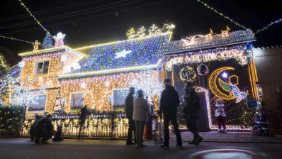 দেশে দেশে বড়দিনের সাজসজ্জা