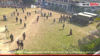 সাতক্ষীরায় সেনাবাহিনীর তত্ত্বাবধানে ইভিএম প্রদর্শনী