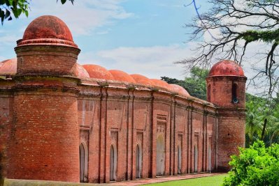 ষাট গম্বুজ মসজিদ (ছবি: সাব্বির হায়দার)