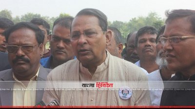 কথা বলছেন হাসানুল হক ইনু (ছবি&ndash; প্রতিনিধি)