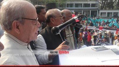 বক্তব্য রাখছেন বদরুদ্দোজা চৌধুরী (ছবি&ndash; প্রতিনিধি)