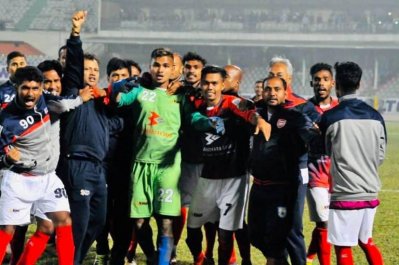 সেমিফাইনালে দলকে জয় এনে দেওয়ার পর সতীর্থদের ভালোবাসায় সিক্ত জিকো