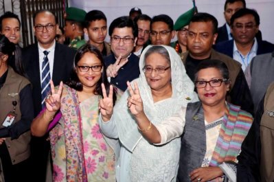 ভোট দেওয়ার পর প্রধানমন্ত্রী