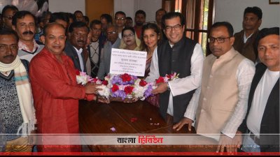 ফুলেল শুভেচ্ছায় সিক্ত যশোর-৩ আসনের এমপি কাজী নাবিল আহমেদ
