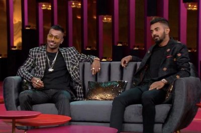 হার্দিক পান্ডিয়া ও লোকেশ রাহুল
