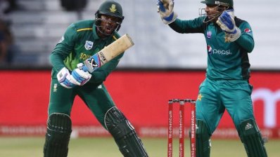 দারুণ বোলিংয়ের পর ব্যাট হাতে দক্ষিণ আফ্রিকার জয়ের নায়ক ফেলুকোয়ায়ো