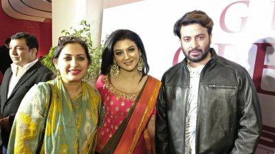 ধানমন্ডি স্টার সিনেপ্লেক্সের উদ্বোধনী অনুষ্ঠানে তৌকীর, বিপাশা, জয়া ও শাকিব