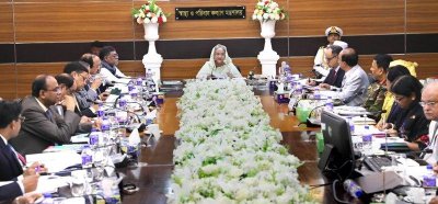 স্বাস্থ্য মন্ত্রণালয়ে প্রধানমন্ত্রী