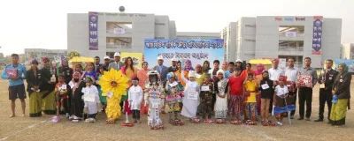 অতিথিদের সঙ্গে বিজয়ীরা