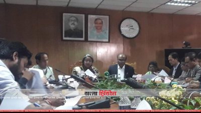 শিক্ষামন্ত্রীর সংবাদ সম্মেলন