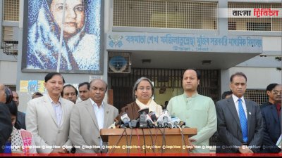 এসএসসি পরীক্ষার কেন্দ্র দেখতে যান শিক্ষামন্ত্রী ডা. দীপু মনি ও শিক্ষা উপমন্ত্রী মহিবুল হাসান নওফেল
