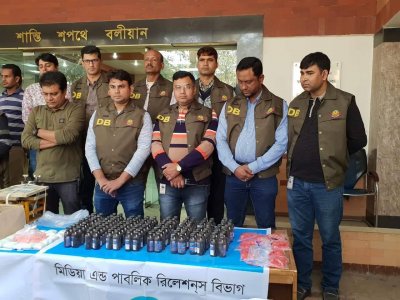 ফেনসিডিলসহ আটক দুজন