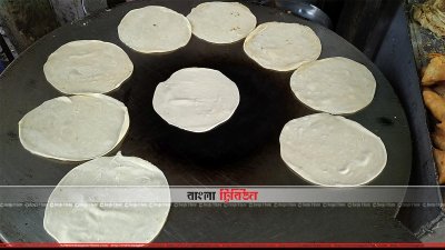 পরোটা নরোম করতে ময়দার সঙ্গে মিশিয়ে নেওয়া হয় ‘সাল্টু’