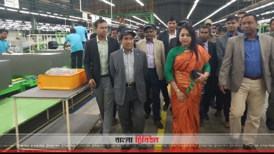 ফেয়ার ইলেকট্রনিক্স ম্যানুফ্যাকচারিং প্ল্যান্ট পরিদর্শনে মোশাররফ হোসেন ভূঁইয়া (ছবি&ndash; প্রতিনিধি)