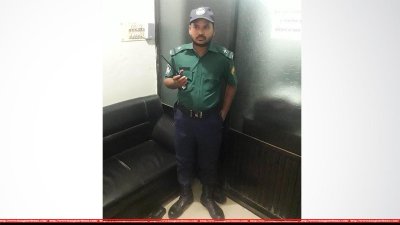 ভুয়া পুলিশ সদস্য মো. কায়েস আহমেদ রাব্বী 
