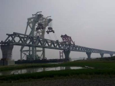 বসলো পদ্মা সেতুর ৭ম স্প্যান