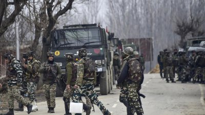 কোন দিকে মোড় নিচ্ছে ভারত-পাকিস্তান উত্তেজনা