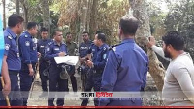 সংঘর্ষের সময় পুলিশের অবস্থান