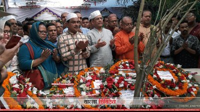 দোয়া মাহফিলে মির্জা ফখরুল