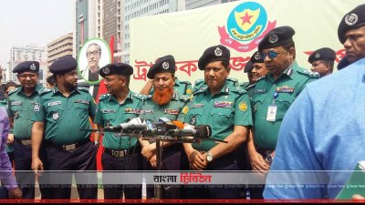 বক্তব্য রাখছেন আসাদুজ্জামান মিয়া