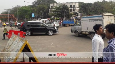 শিক্ষার্থীরা সরে যাওয়ার পর শাহবাগে যান চলাচল স্বাভাবিক