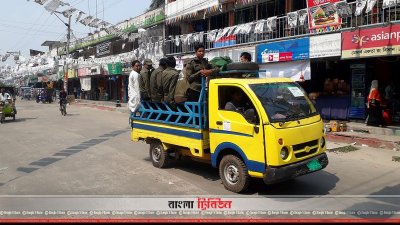 নির্বাচনি সরঞ্জাম যাচ্ছে কেন্দ্রগুলোকে 