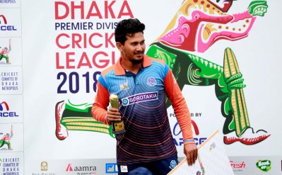 ফজলের দুর্দান্ত ইনিংস বৃথা গেলো