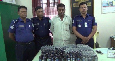 ফেনসিডিলসহ আটক মাদক ব্যবসযায়ী
