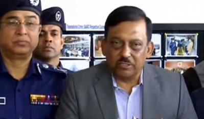 স্বরাষ্ট্রমন্ত্রী ও আইজিপি