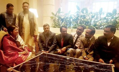 স্পিকারের সঙ্গে কাতার আওয়ামী লীগের নেতারা