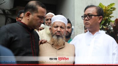 নুসরাতের বাবা একেএম মানিক