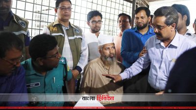 নুসরাতের বাবা একেএম মানিক