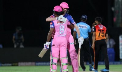 সাকিবের শেষ ওভারে ৪ মেরে রাজস্থানকে জেতালেন স্যামসন