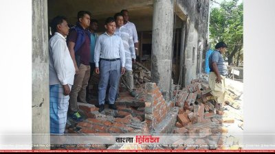 দখলমুক্ত সাইক্লোন শেল্টার