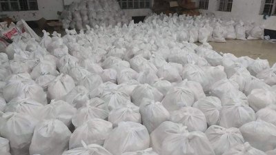 সুবর্ণচরে শুকনো খাবারের মজুত