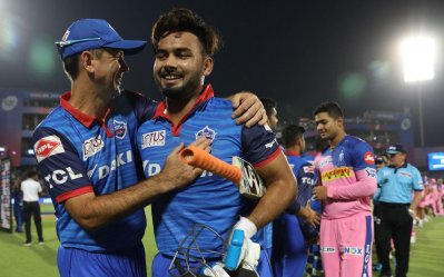কোচ রিকি পন্টিংয়ের অভিনন্দন পেলেন ম্যাচ বিজয়ী পান্ত