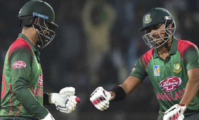 সৌম্য-তামিমের ব্যাটে স্বস্তিতে বাংলাদেশ