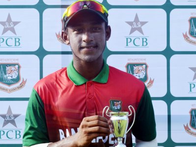 ম্যাচসেরা মাহফুজ